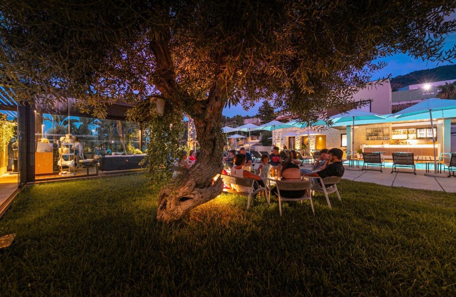 Insulae Resort Cefalù Exteriör bild